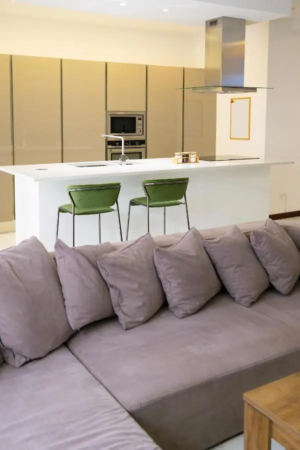 Duplex Maisonette Sliema With Jacuzzi By Arcobnb Malta