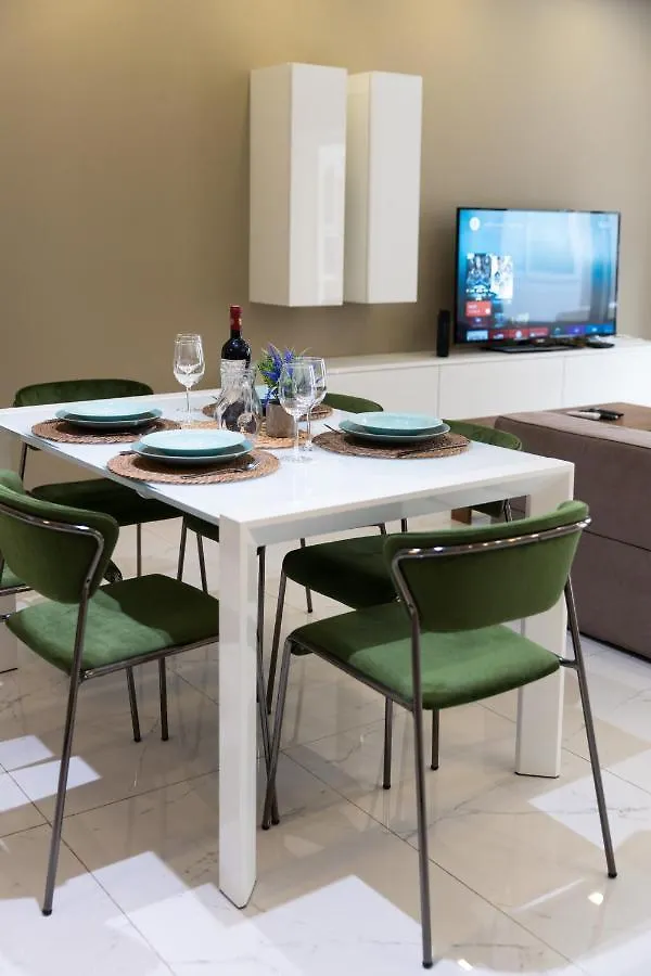 Duplex Maisonette Sliema With Jacuzzi By Arcobnb Apartment