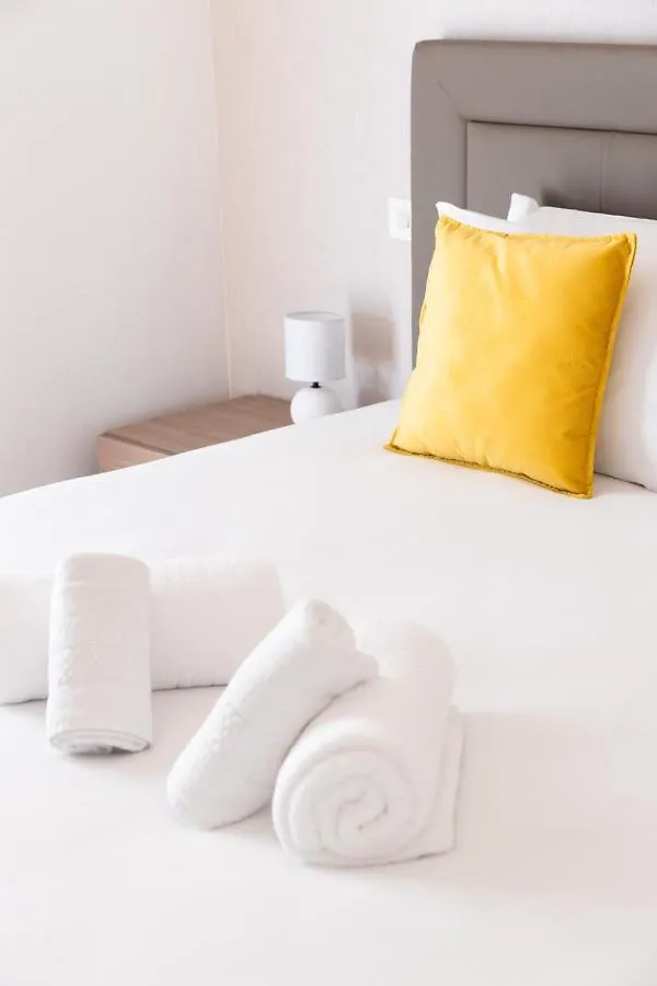 Apartment Duplex Maisonette Sliema With Jacuzzi By Arcobnb Malta