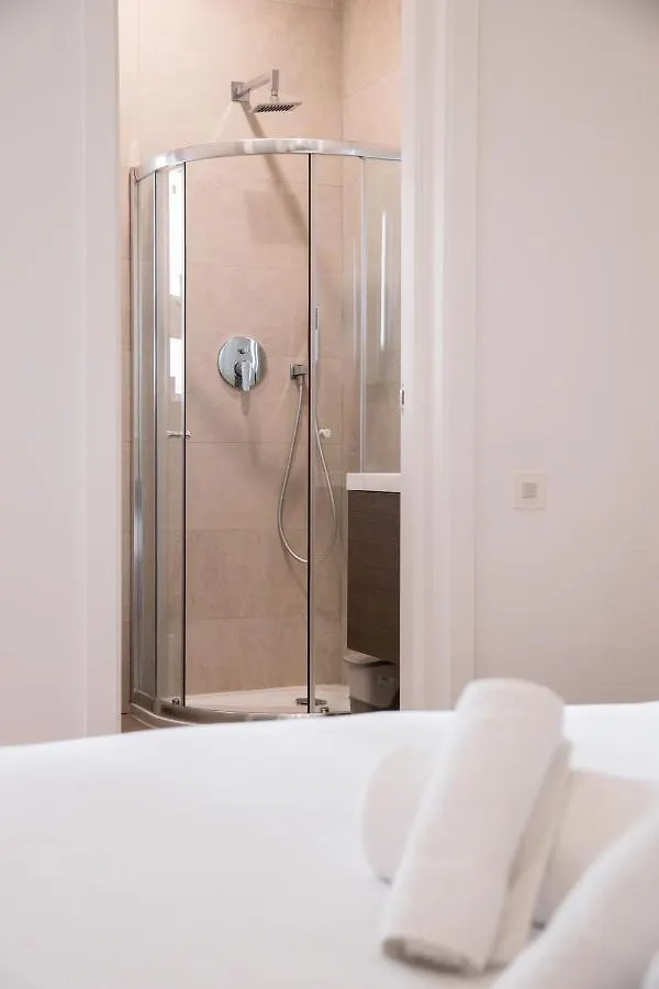Duplex Maisonette Sliema With Jacuzzi By Arcobnb Apartment