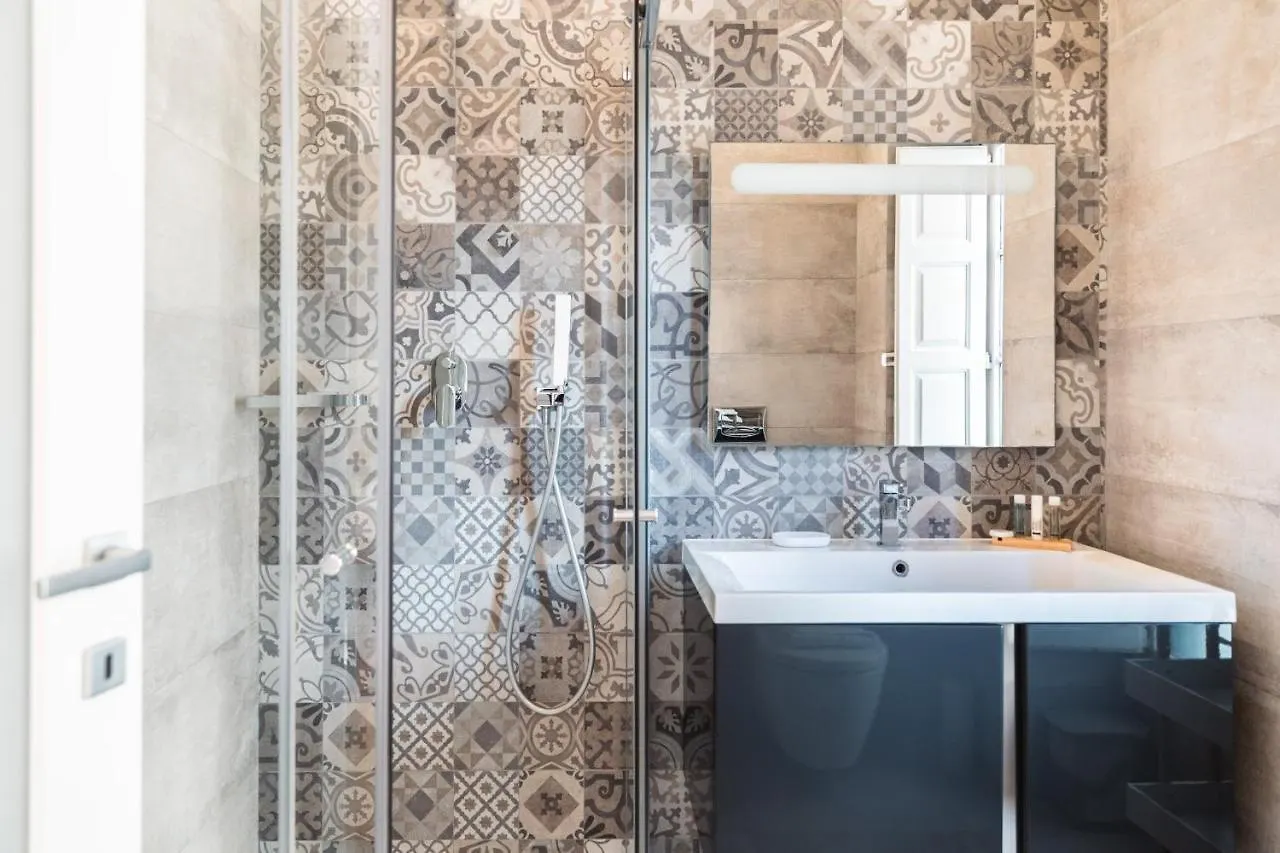 Apartment Duplex Maisonette Sliema With Jacuzzi By Arcobnb Malta