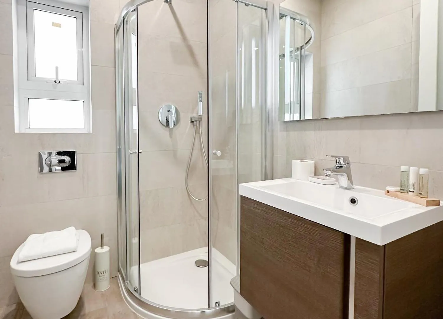 Duplex Maisonette Sliema With Jacuzzi By Arcobnb